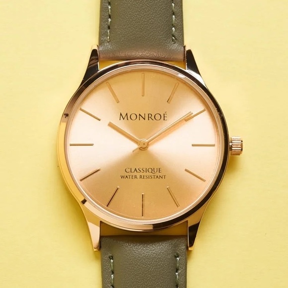 Monroé Classique Watch in Sunburst Solérose - Picture 2 of 5